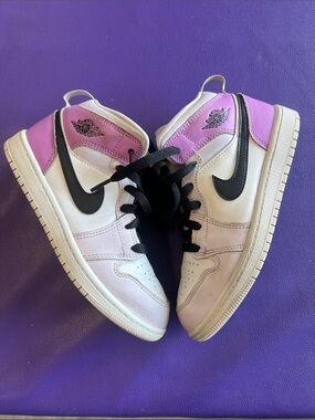 Nike Air Jordan pink purple black high top Sneakers